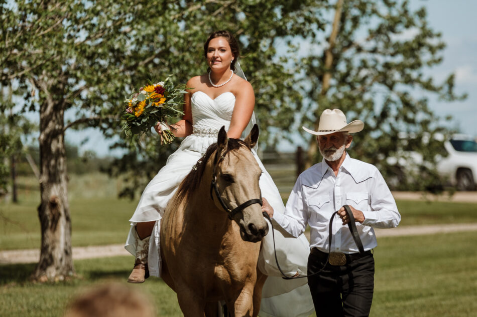 outdoor weddings in saskatoon